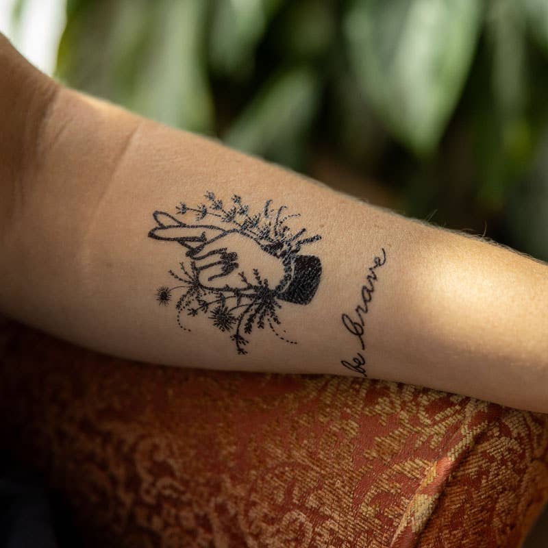 "be brave" Script Temporary Tattoo