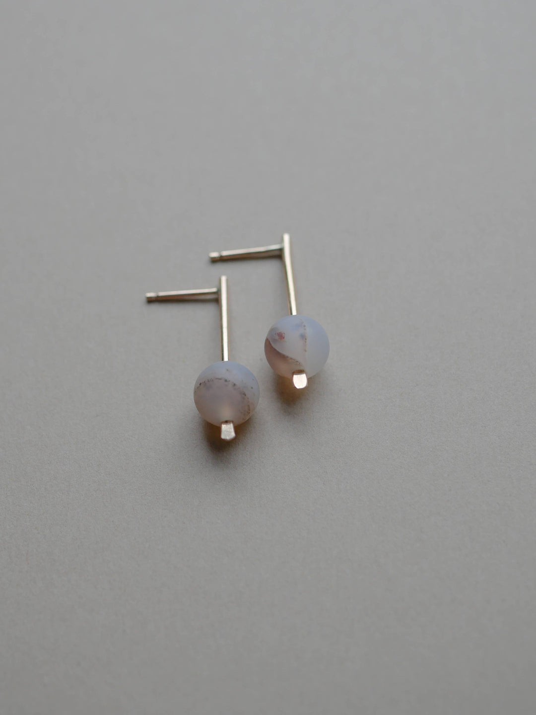 Plains Minimal Drop Stud/ Montana Agate