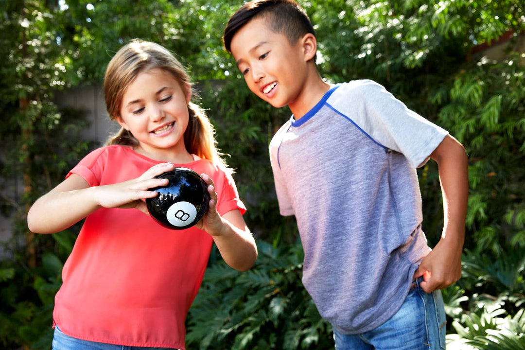 Magic 8 Ball Game