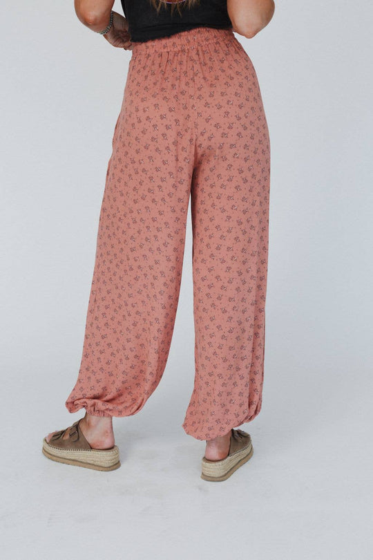 Emberlyn Wide Leg Cinched Pants