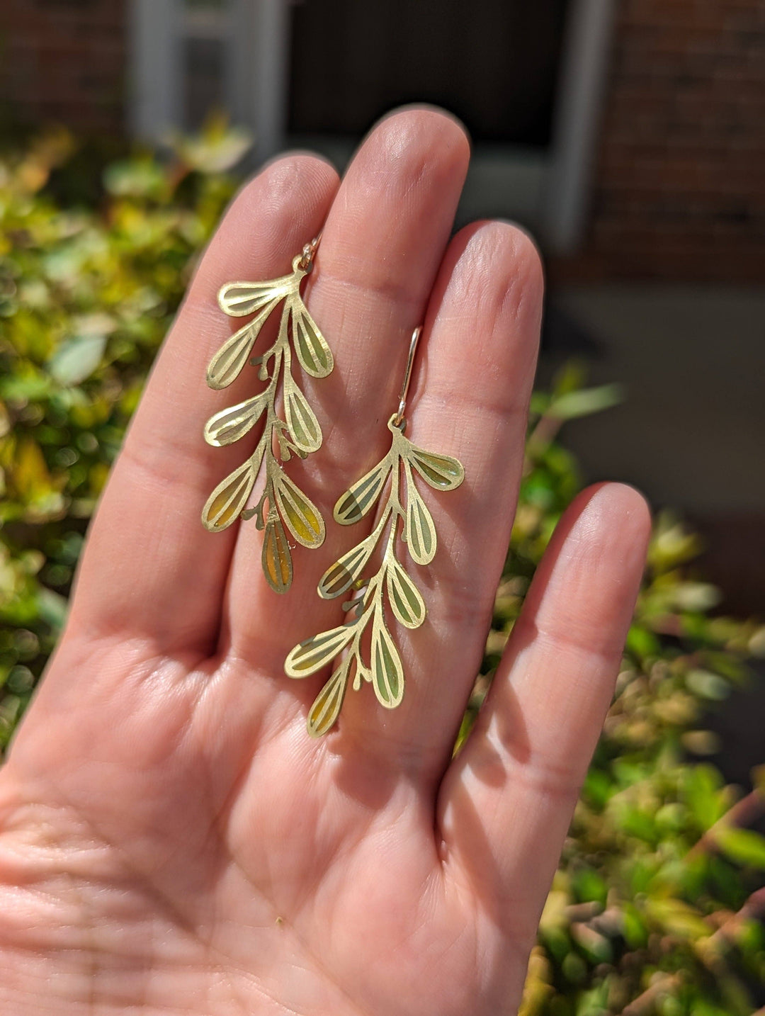 Camellia Leaves Earrings