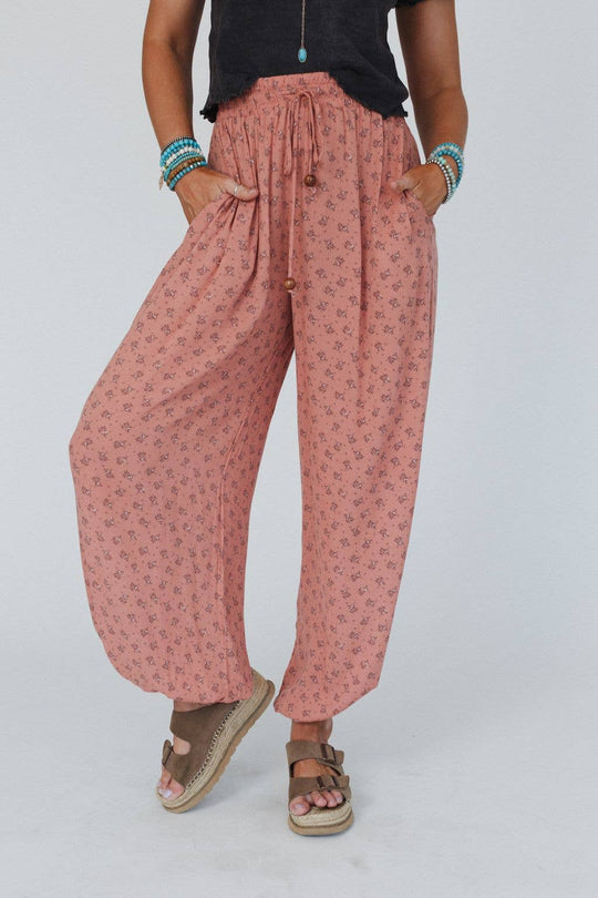 Emberlyn Wide Leg Cinched Pants