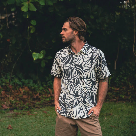 Bless Up Breathable Stretch Shirt
