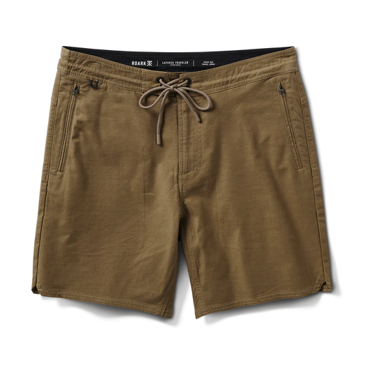 Layover Traveler Short 18"