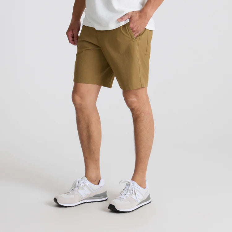 Layover Pro Traveler Short