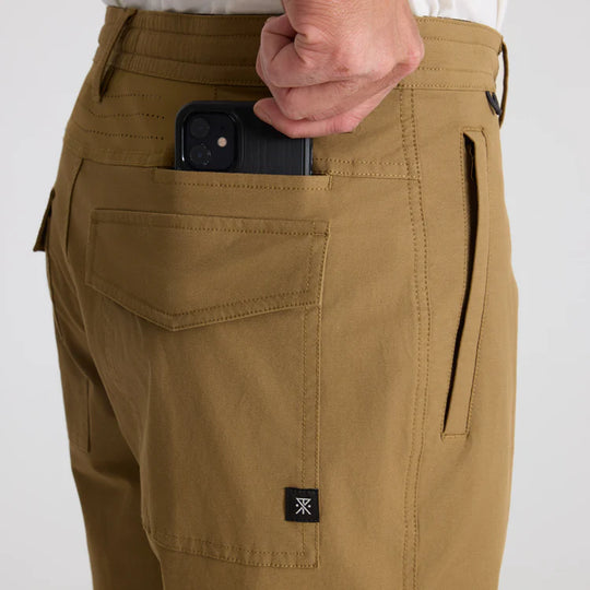 Layover Pro Traveler Short