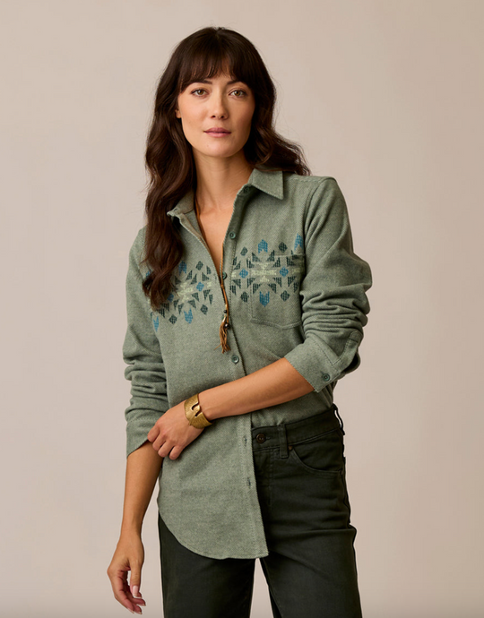 Carve Fairbanks Supersoft Shirt in Laurel Motif – front