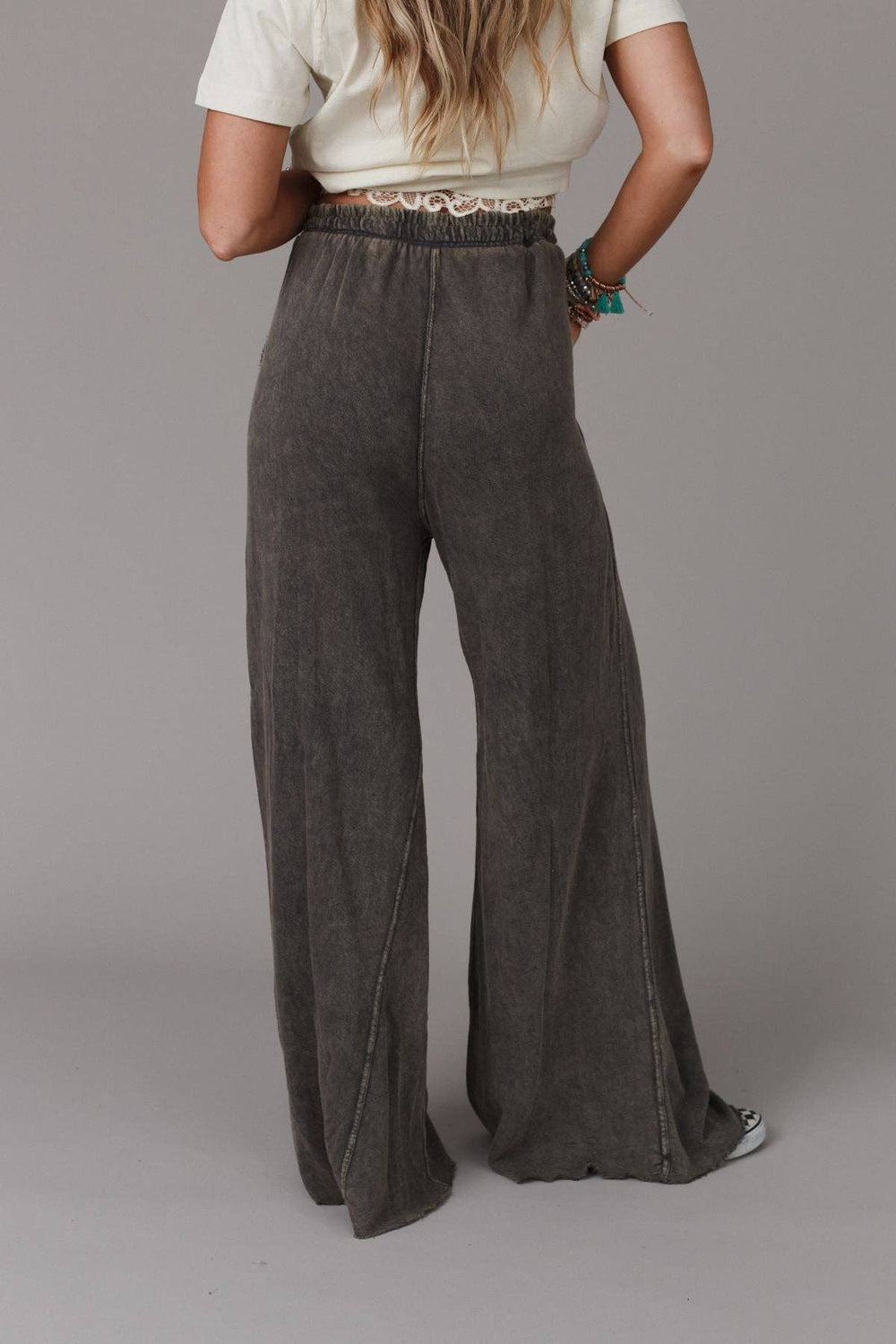 Relaxing Robin Wide Leg Pant