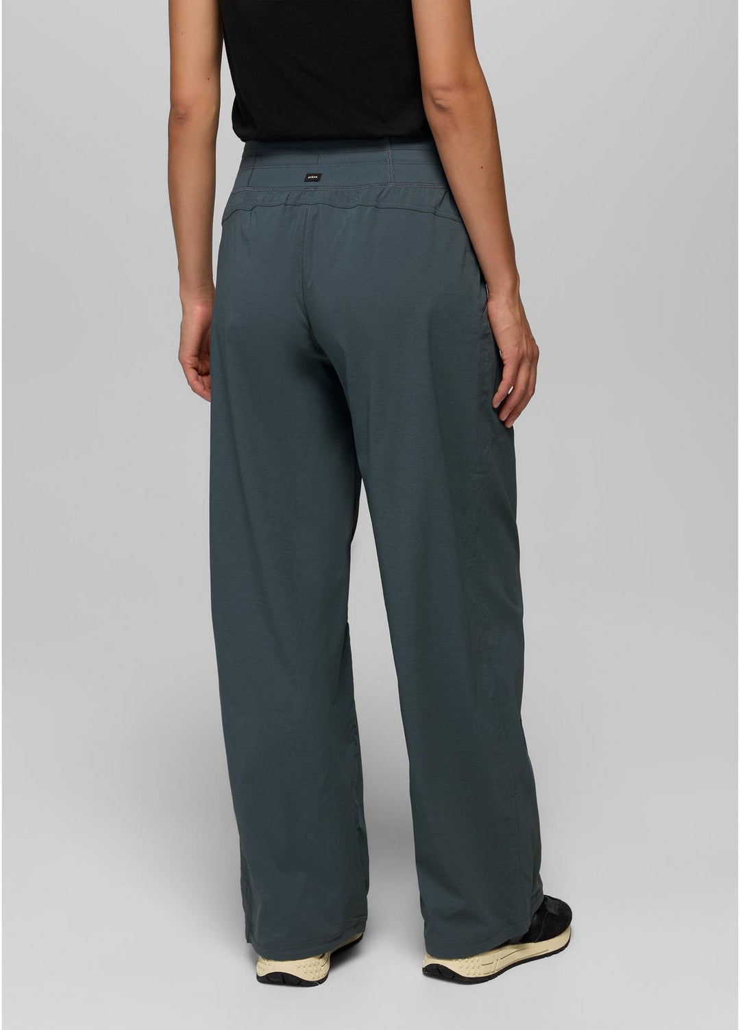 Koen Mid Rise Wide Leg Pant