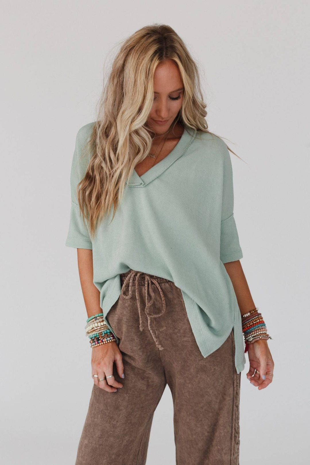 On The Go V Neck Ribbed Essential Tee - Davidson Provision Co.