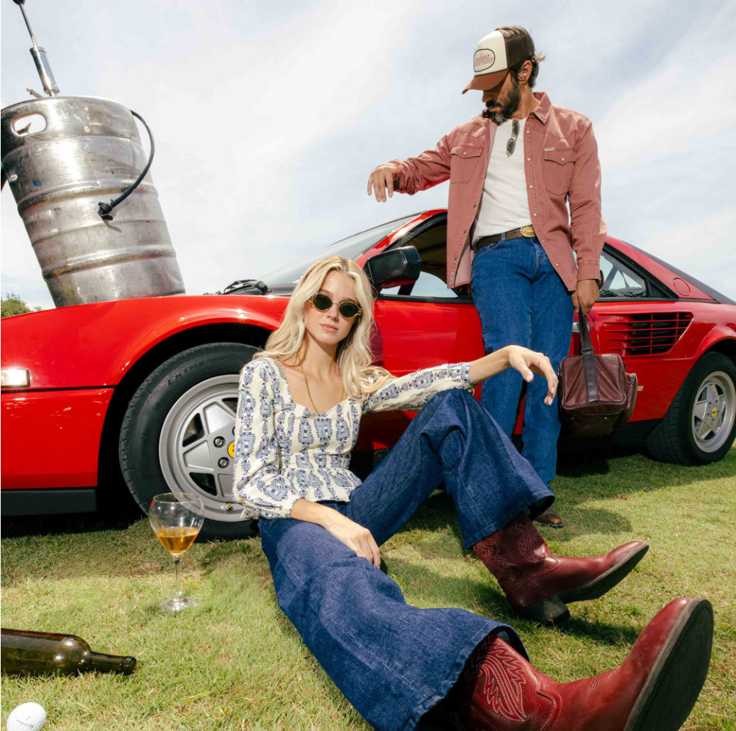 Ada Blouse in Guitar Stripe- Cream – lifestyle-close