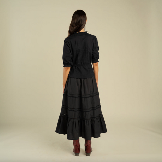 Prairie Skirt in Black – back