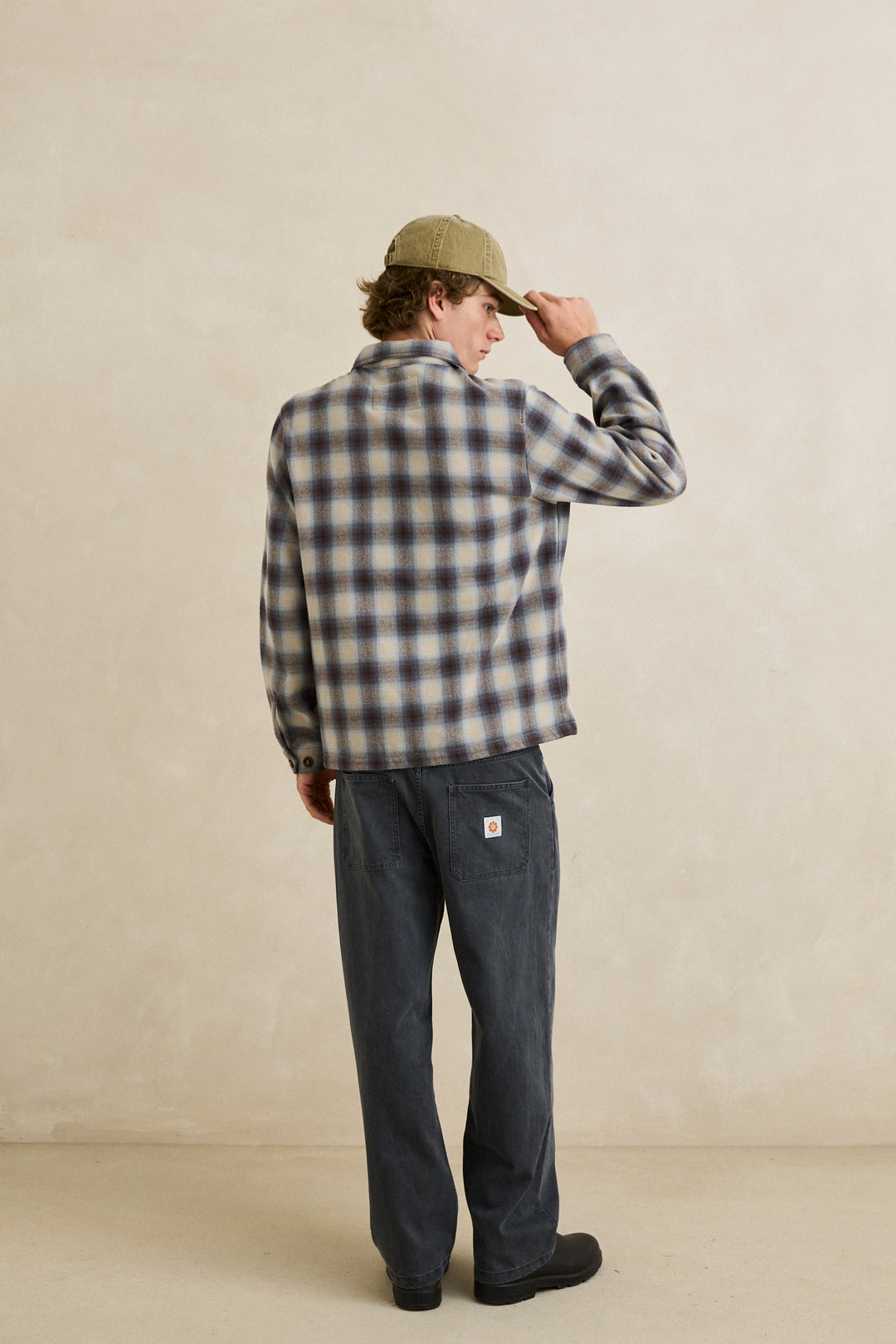 Rhythm Polar Bond Flannel in Smoke view 6